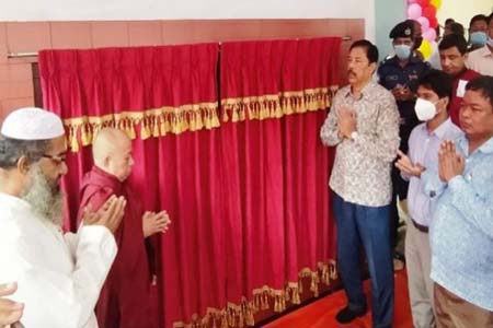 রোয়াংছড়িতে গৃহহীন