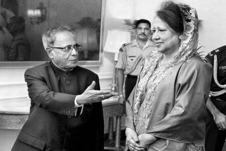 খালেদা জিয়ার প্রতিশ্রুতি