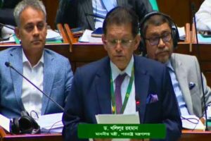 প্রবাসীদের পাসপোর্ট-এনআইডি সেবা সহজ করতে সরকারের নতুন উদ্যোগ
