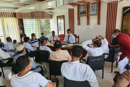 কোটালীপাড়ায় নিত্যপণ্য বাদে সব দোকান বন্ধের সিদ্ধান্ত