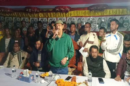 সালথার উজিপুরে নির্বাচনী সভায় নৌকায় ভোট চাইলেন লাবু চৌধুরী