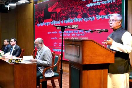 স্বাধীনতার চেতনায় উদ্বুদ্ধ হয়ে ভূমিসেবা দিন -ভূমিমন্ত্রী