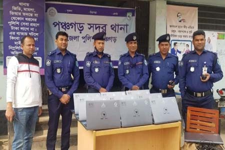 পঞ্চগড়ে চুরি যাওয়া ল্যাপটপ উদ্ধার আটক ১