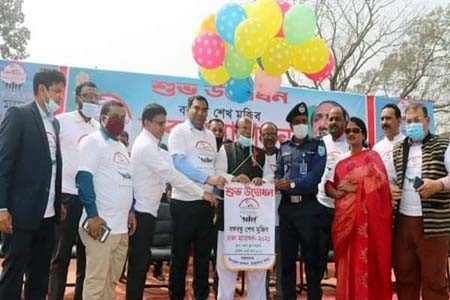 ঠাকুরগাঁওয়ে বঙ্গবন্ধু শেখ মুজিব ঢাকা ম্যারাথন অনুষ্ঠিত