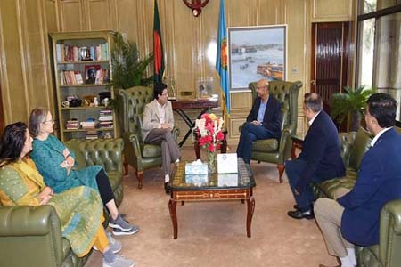 মেয়র তাপসের সঙ্গে ইনটেল বোর্ড চেয়ারম্যানের সাক্ষাৎ