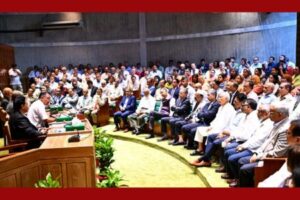 রাষ্ট্রপতি নির্বাচন সামনে, বৈঠকে সরকারি দলের সংসদ সদস্যরা