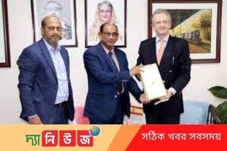 রেলপথমন্ত্রীর সাথে স্পেনের রাষ্ট্রদূতের সাক্ষাৎ