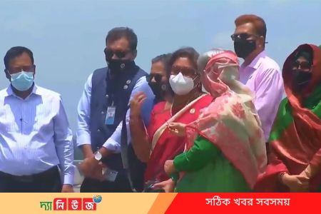 বেলা শেষে তিনিও একজন মা