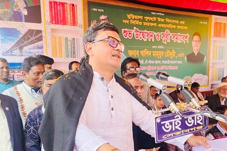 বাংলার মানুষকেও মারতে চায়