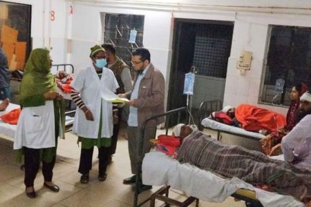 নড়াইলে ধানের শীষ ও কলস প্রতীক সমর্থকদের মধ্যে সংঘর্ষ, আহত ১৪