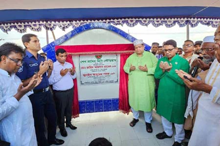 মিনি স্টেডিয়াম নির্মাণ কাজের ভিত্তি প্রস্তর স্থাপন