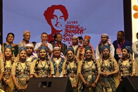 আগামী এক বছরকে ‘নজরুল বর্ষ’ ঘোষণা প্রধানমন্ত্রীর