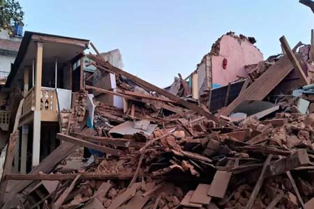 নেপালে মধ‍্যরাতে ৬ দশমিক ৪ মাত্রার ভূমিকম্প