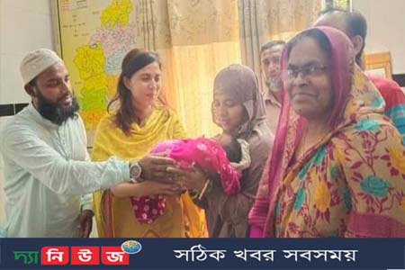 শার্শায় কুড়িয়ে পাওয়া সেই নবজাতক পেল বাবা-মা