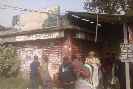 জমি হারাতে বসেছেন নির্মল সেন