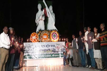 বিজয়ের ৫১ বছর ও শহীদদের স্মরণে আলোক প্রজ্জ্বলন