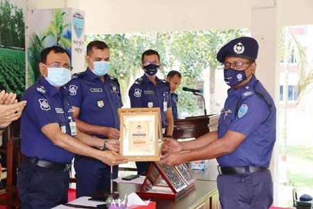 লক্ষ্মীপুর জেলার শ্রেষ্ঠ ওসি জসীম উদ্দীন 