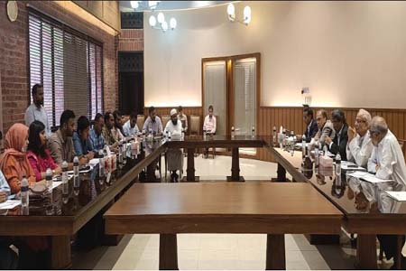 জুলাই যোদ্ধাদের সাথে ঐকমত্য কমিশনের বৈঠক