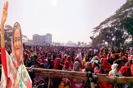 জনসভায় প্রধানমন্ত্রী