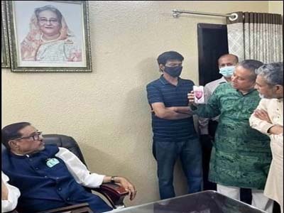 অসহায়, দুঃস্থ এবং গরিব মানুষের পাশে দাঁড়ানোর নির্দেশ প্রধানমন্ত্রীর