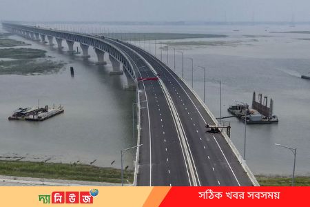 পদ্মা সেতুতে চতুর্থ দিনে টোল