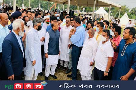 পদ্মায় সেতু নির্মাণে বিশ্ববাসী অবাক -স্থানীয় সরকার মন্ত্রী