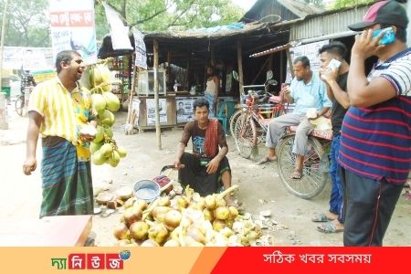 মধুখালীতে তালের শাঁসের কদর বেড়েছে