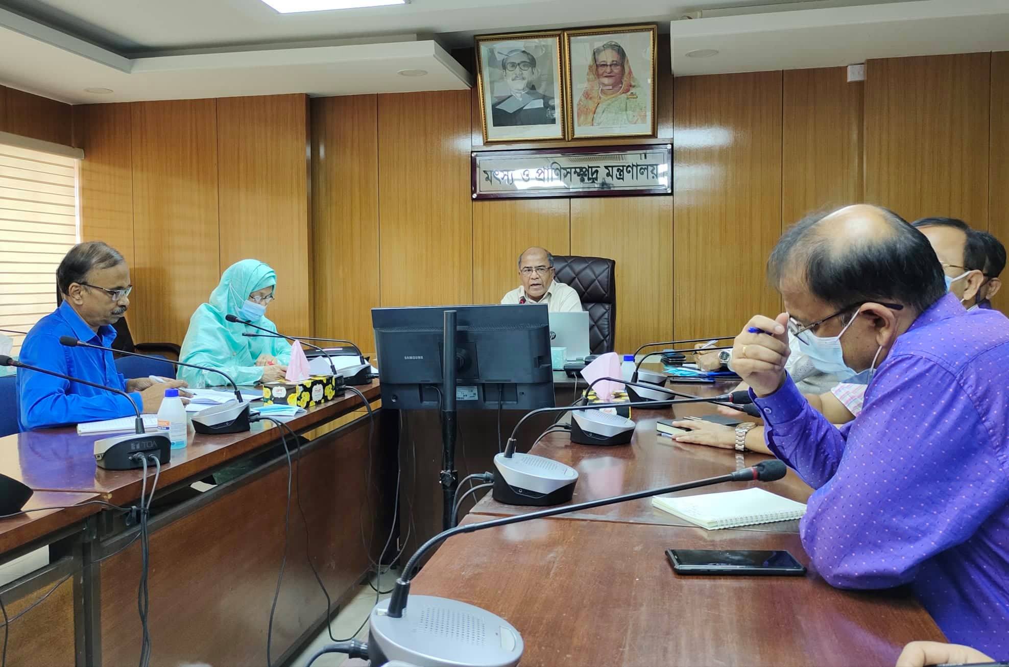 মা ইলিশ রক্ষায় আজ মধ্যরাত থেকে শুরু হচ্ছে সমন্বিত বিশেষ অভিযান