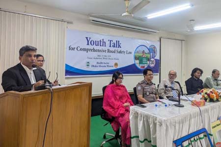 রোডক্র্যাশ রোধে আইনের কঠোর প্রয়োগ
