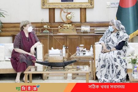 আমাদের বিচার চাইতেও বাধা দেওয়া হয়েছে-ব্যাচেলেটকে প্রধানমন্ত্রী