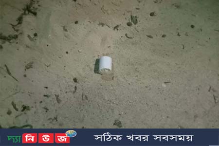 সেতুমন্ত্রীর বাড়ির সামনে ককটেল বিস্ফোরণ