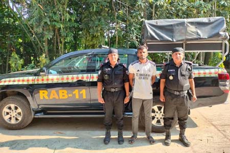 কিশোরীকে ধর্ষণ