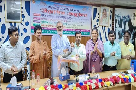 পাইকগাছায় বিশ^ খাদ্য দিবস পালিত ও জাতীয় ইঁদুর নিধন অভিযানের উদ্বোধন