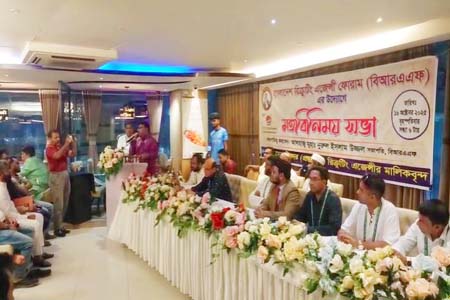 রিক্রুটিং লাইসেন্স প্রদানের দাবী