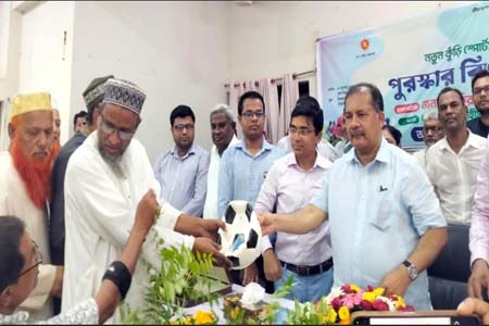 নিজ ধর্ম চর্চার আহ্বান