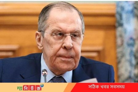 আমাদের সঙ্গে যুদ্ধ ঘোষণা করেছে পশ্চিম-রুশ পররাষ্ট্রমন্ত্রী
