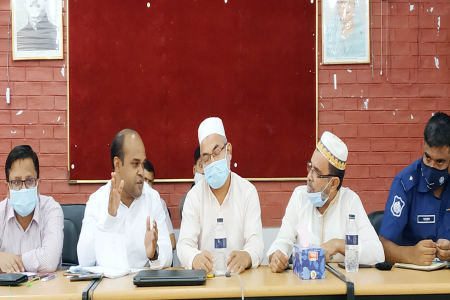 সাপাহারে আম বাজারজাতকরণ ও সংশ্লিষ্ট বিষয়ক সংক্রান্ত সভা অনুষ্ঠিত
