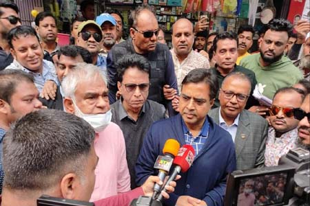 রাজনীতি অনলাইন গেম নয়