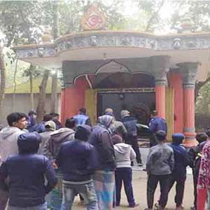 এক সপ্তাহের ভিতর নবাবগঞ্জে আবারো ২টি মন্দিরে ভাংচুর ও চুরি