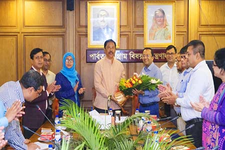 পার্বত্য চট্টগ্রাম বিষয়ক মন্ত্রণালয়ের সচিব