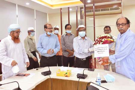 বাংলা একাডেমির সভাপতি হিসেবে অধ্যাপক শামসুজ্জামান খানের যোগদান