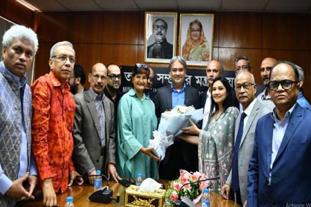 গণমাধ্যমের স্বাধীনতার জায়গায় কোনো সমস্যা চায়না সরকার -তথ্য ও সম্প্রচার প্রতিমন্ত্রী