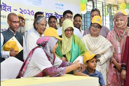 টাইফয়েড ভ্যাকসিনের বার্তা সকলের মধ্যে ছড়িয়ে দিতে হবে