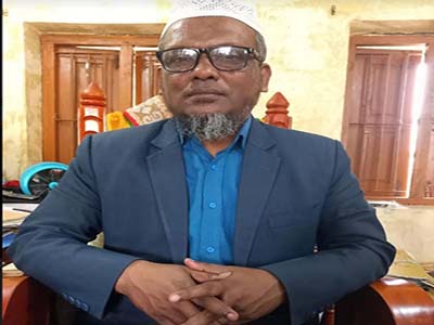 ছাড়পত্র দিচ্ছে না শিক্ষা কর্মকর্তা