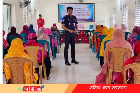 শার্শা’য় নারীর ক্ষমতায়নে আয়বর্ধনমূলক প্রশিক্ষণ হয়েছে