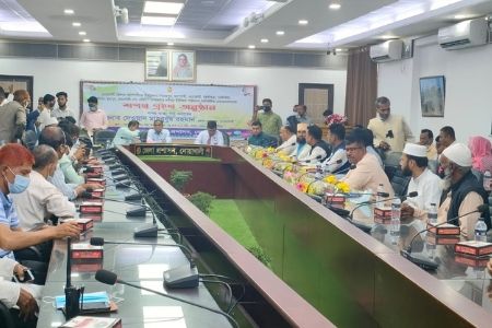 কোম্পানীগঞ্জের ৮ইউপি চেয়ারম্যানের শপথ গ্রহণ