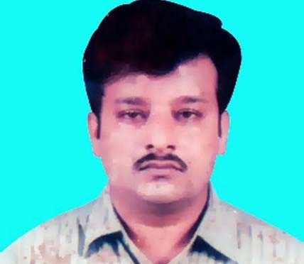 কামারখালী বাজারের বিশিষ্ঠ ব্যবসায়ী উত্তম সাহা চিরনিদ্রায় শায়িত