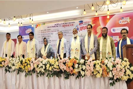 কৃতি শিক্ষার্থীদের সংবর্ধনা