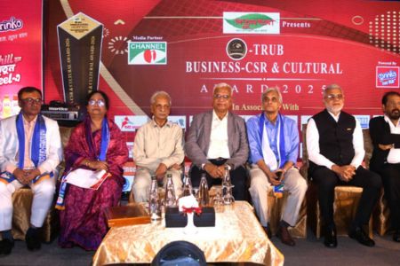 গুণিজনদের সম্মানিত করলে সমাজের বিভিন্ন উন্নয়নমূলক ক্ষেত্রেও ইতিবাচক প্রভাব পড়ে - সমাজকল্যাণ এবং মহিলা ও শিশু বিষয়ক মন্ত্রী