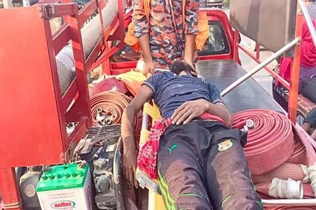 একই স্থানে দূর্ঘটনা